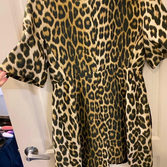 Moncler short sleeve coat - Picture 4 of 5